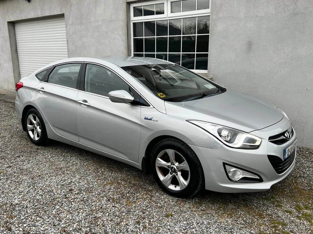 2012 Hyundai i40 1.7L CRDi Executive - Image 4