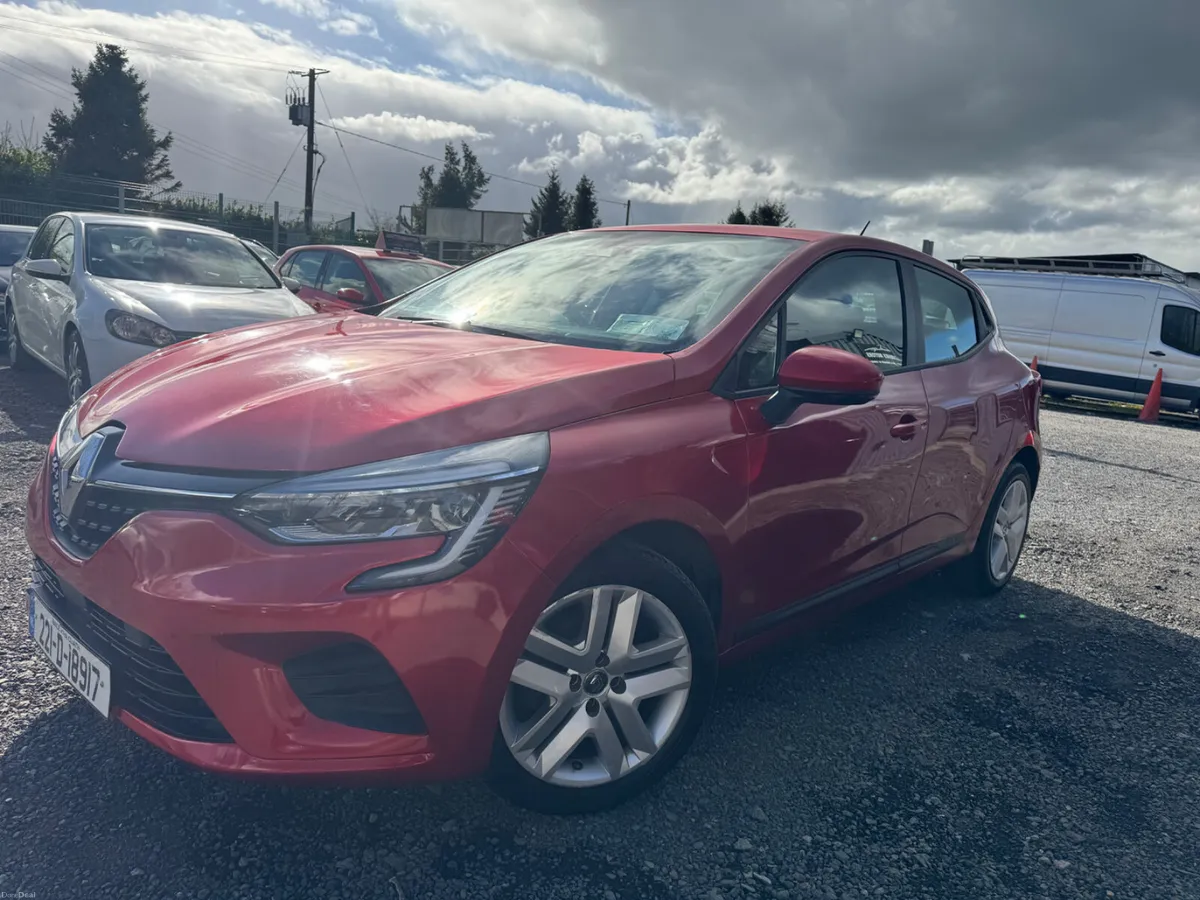 Renault Clio 2022 - Image 2