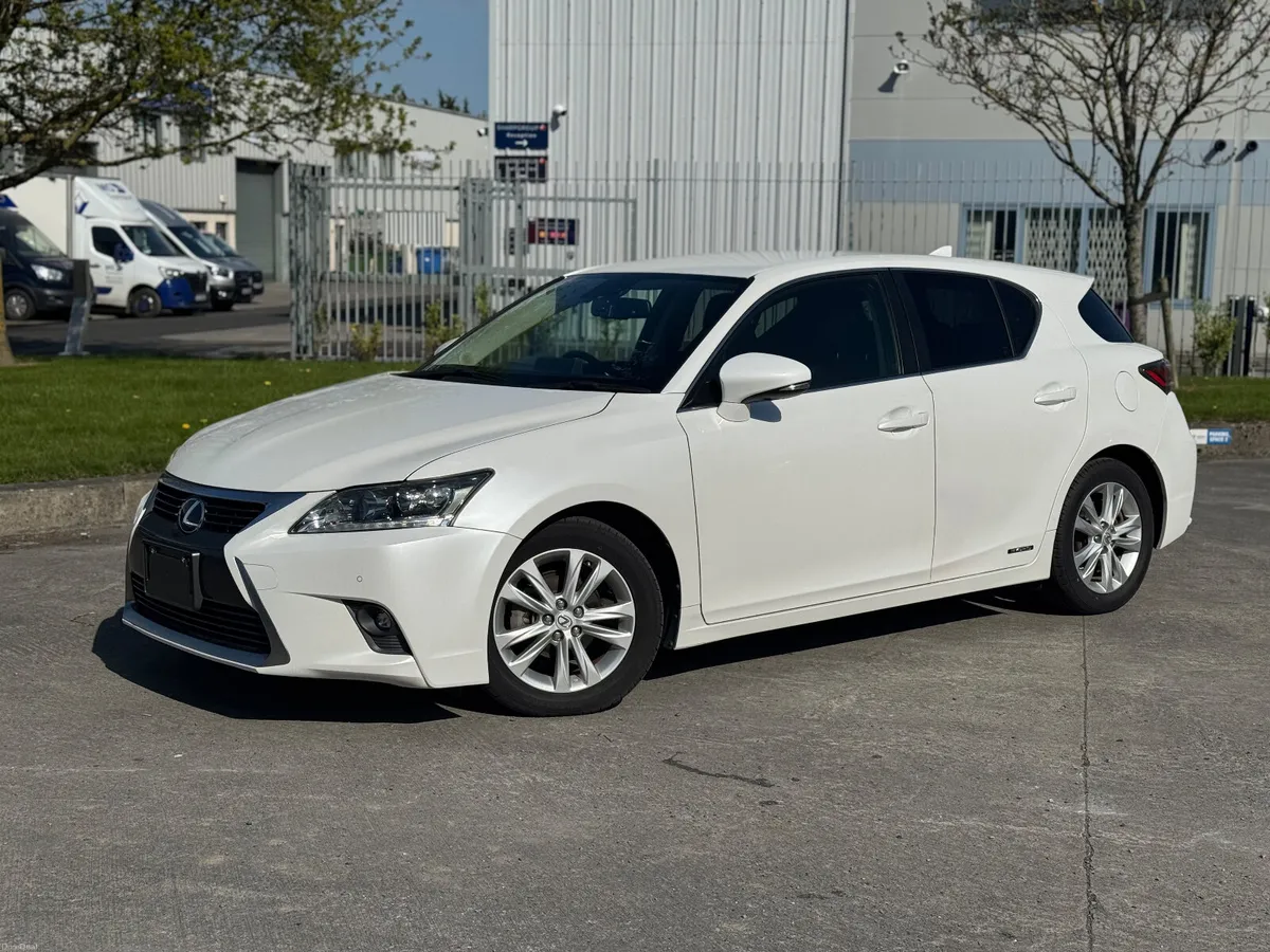 Lexus CT 2013 | Japan Import - Image 1