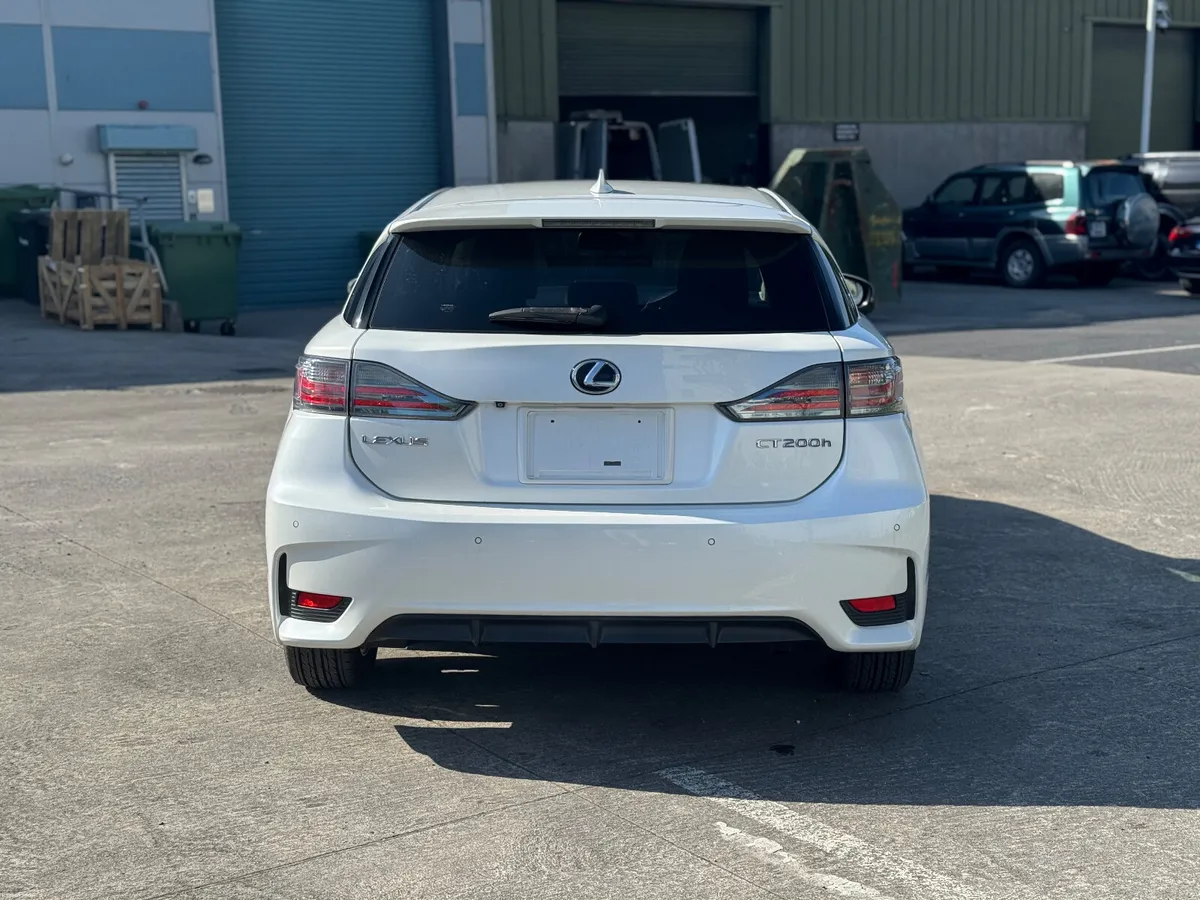 Lexus CT 2013 | Japan Import - Image 4