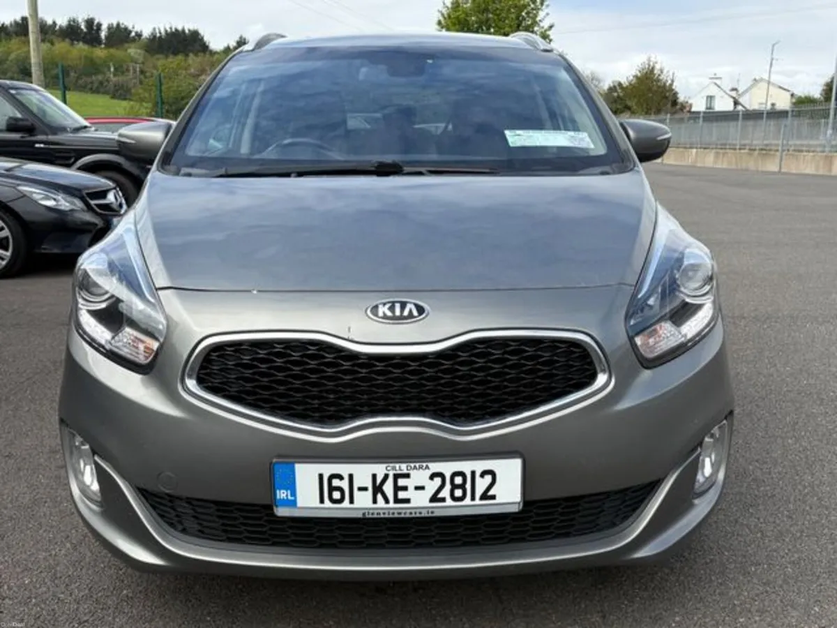 Kia Carens 7 SEAT - FULL SERVICE HISTORY - Image 2