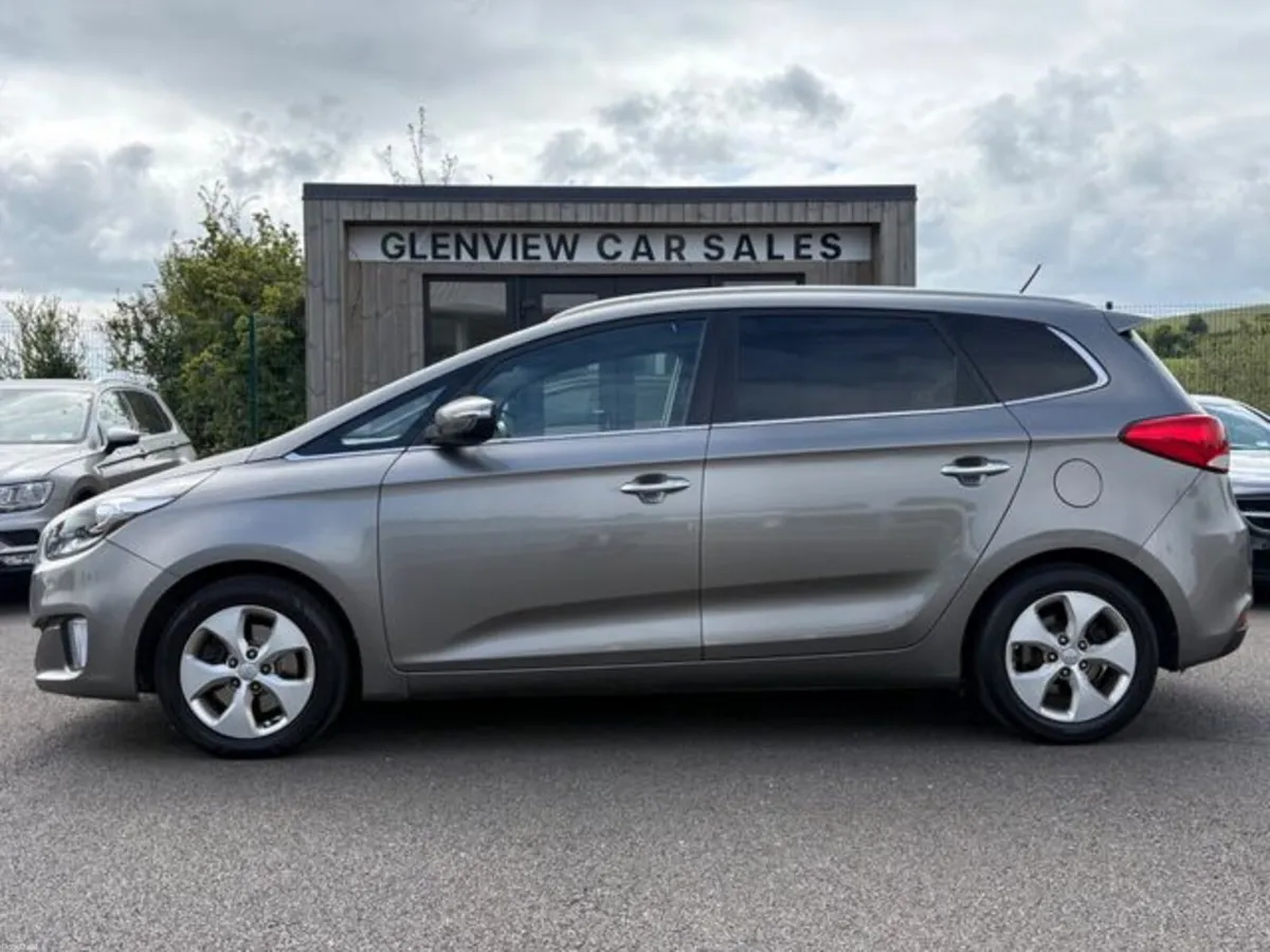 Kia Carens 7 SEAT - FULL SERVICE HISTORY - Image 4