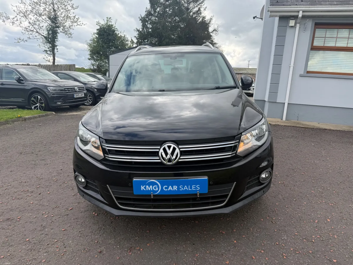 2014 Volkswagen Tiguan 2.0 TDI Match 4 Motion - Image 2