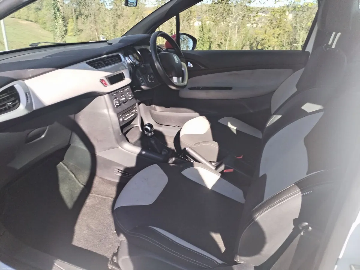 Citroen DS 3 2015 - Image 3