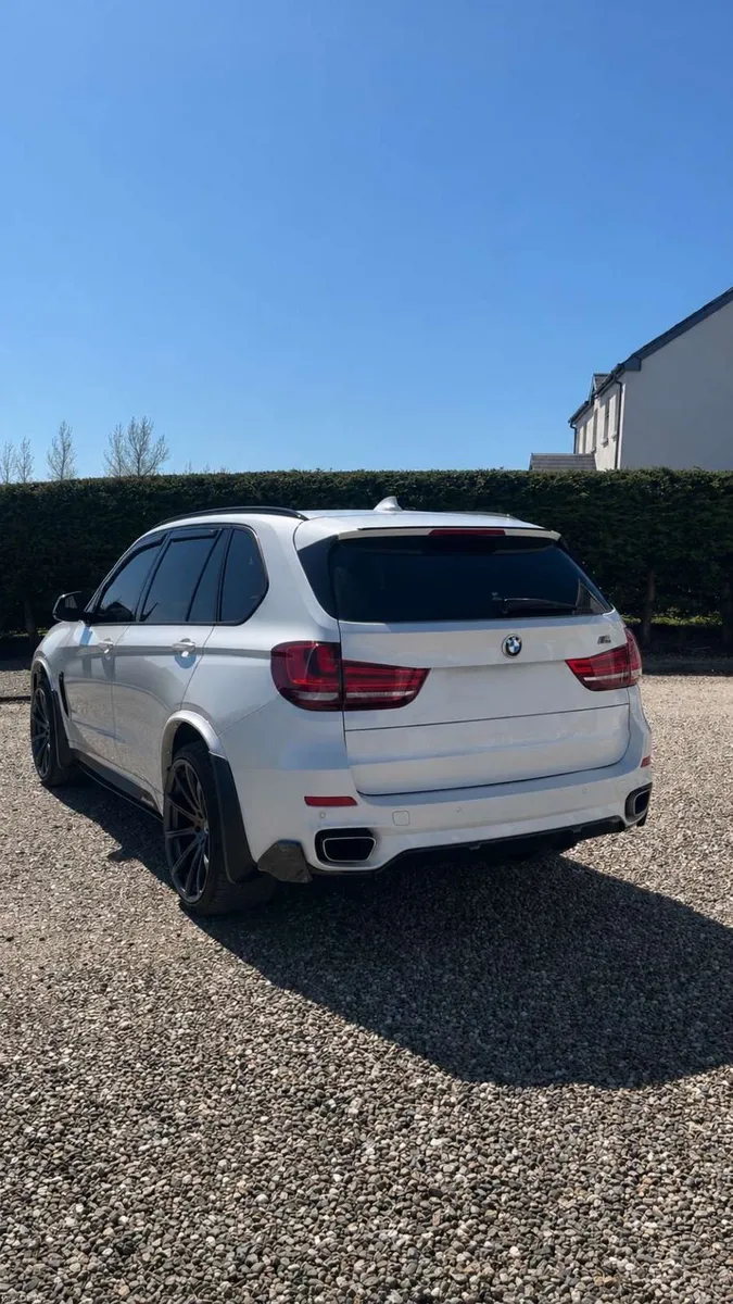 BMW X5 2015 - Image 4