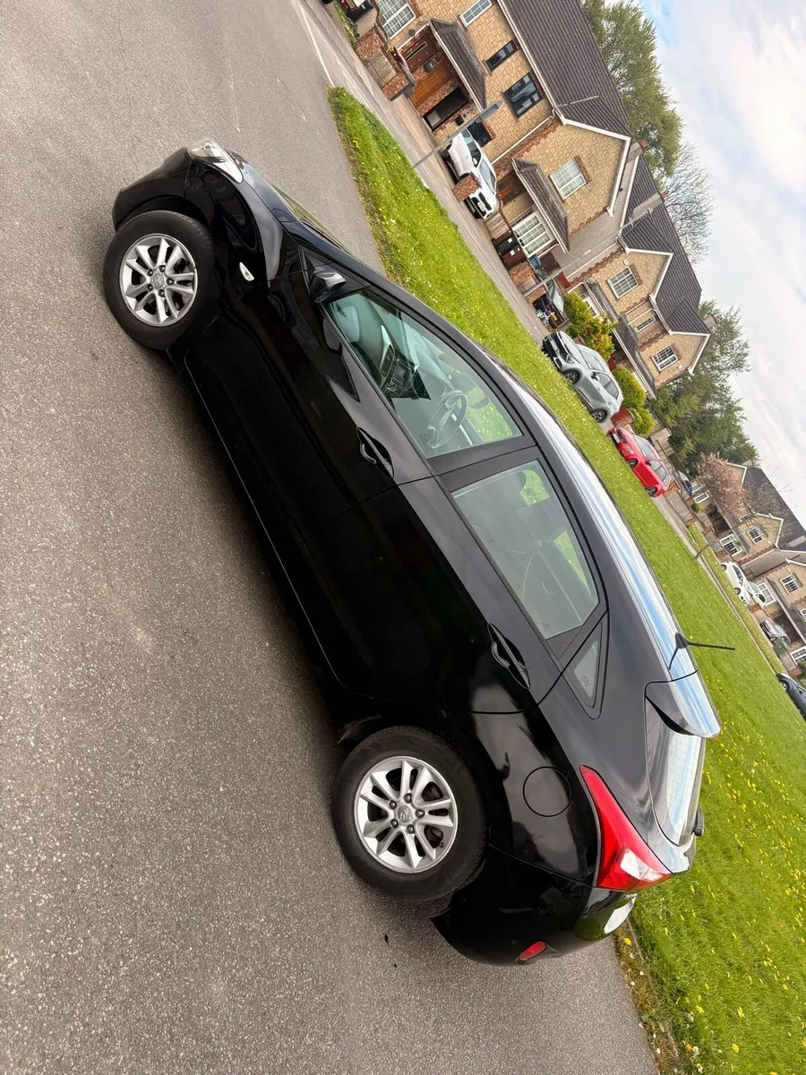 Hyuden i30 - Image 2