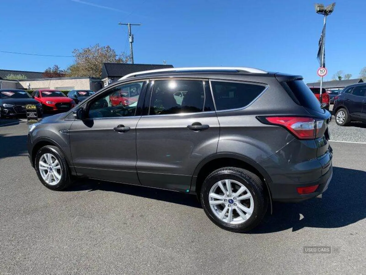 Ford Kuga Zetec - Image 3