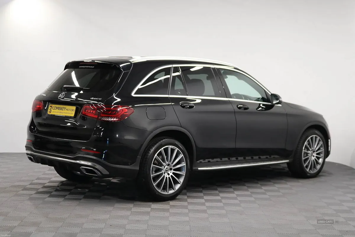 Mercedes-Benz GLC 220d AMG Line - Image 6