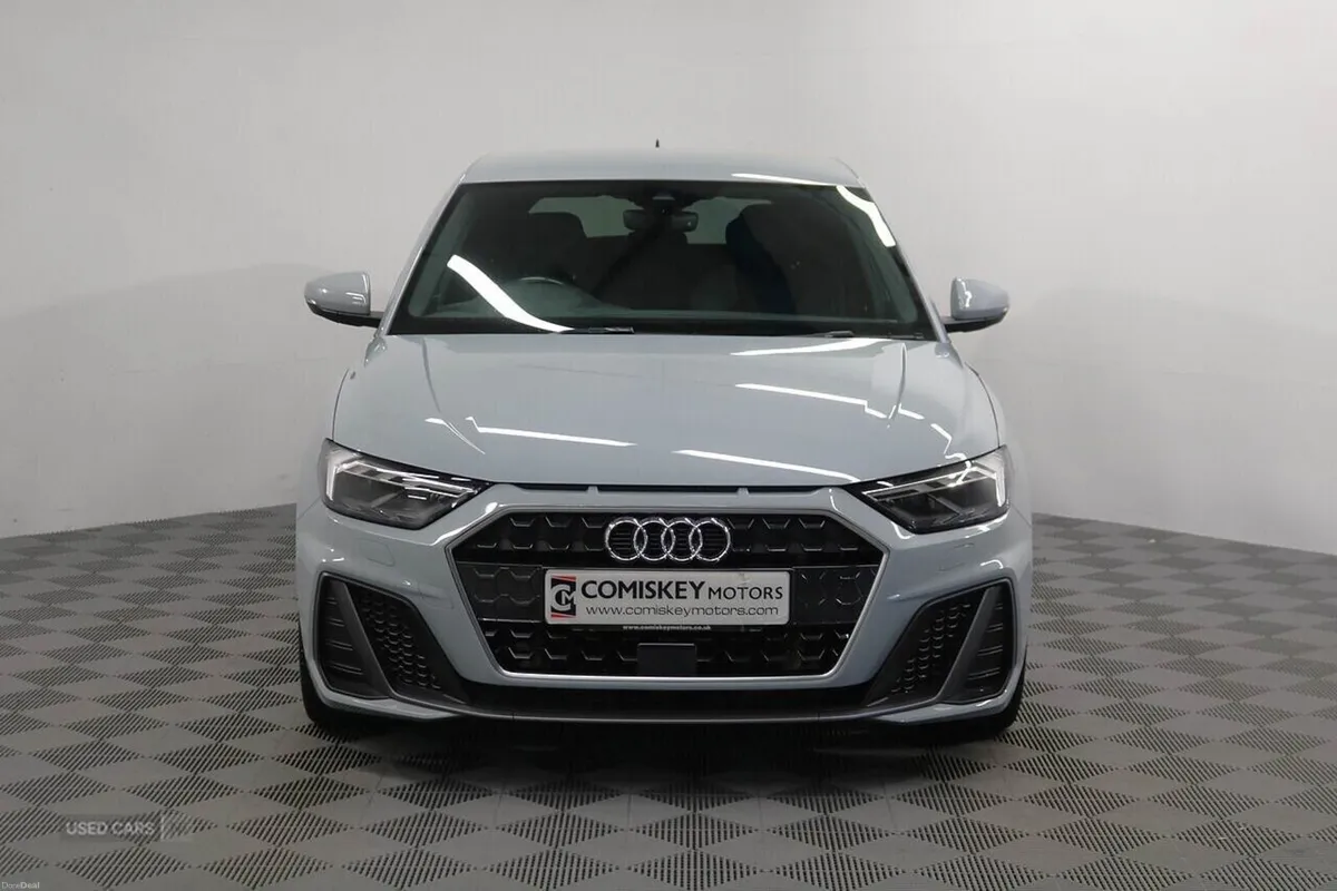 Audi A1 TFSI S line - Image 2