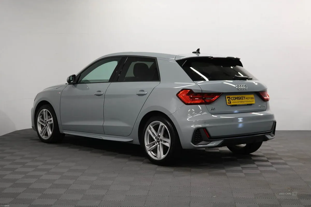 Audi A1 TFSI S line - Image 4