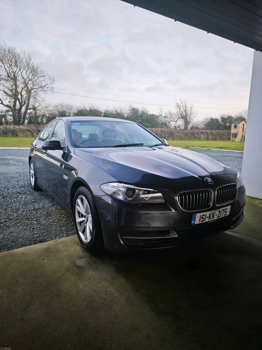 BMW 5 series - Image 1