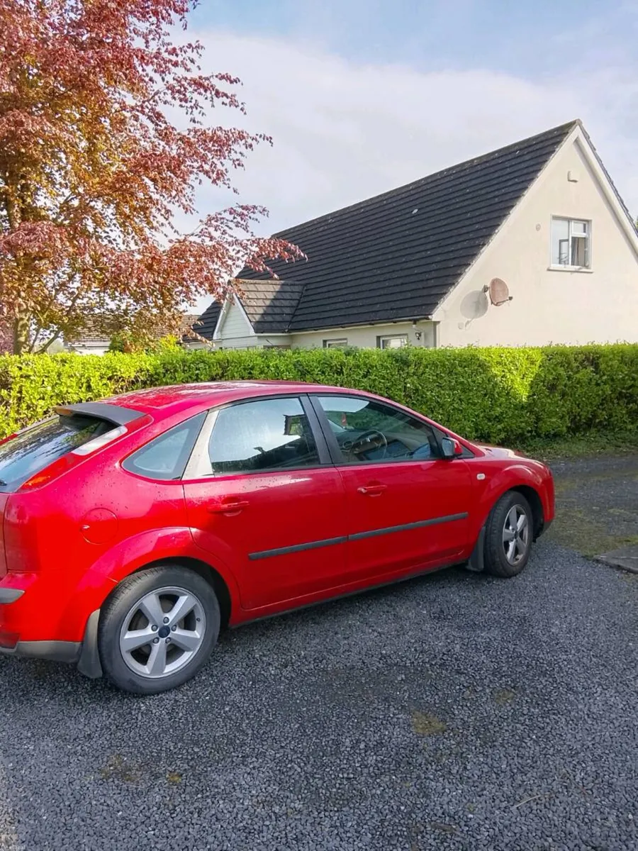 Ford focus car - Image 1