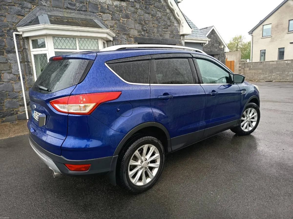 Ford Kuga - Image 4