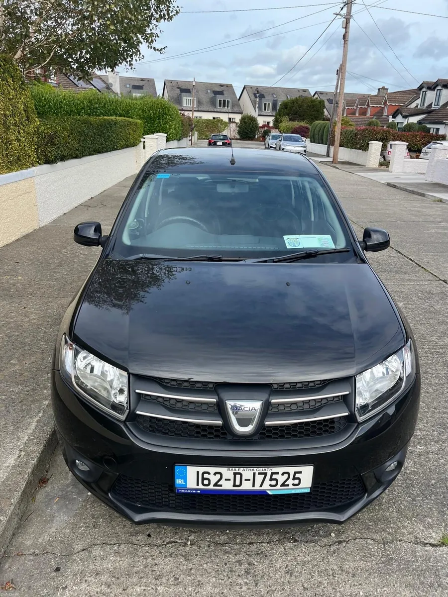 2016 Dacia Sandero Signature 1.2 - Image 1