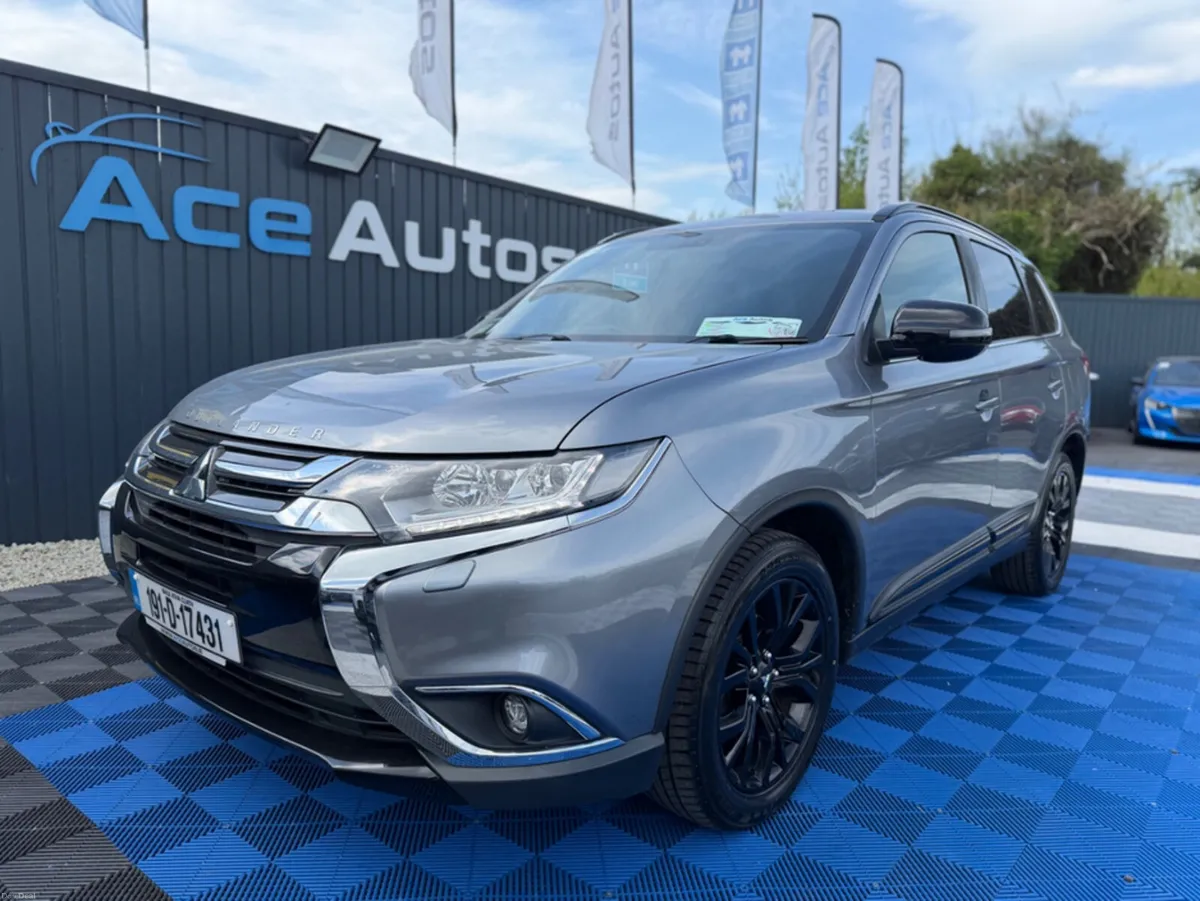 Mitsubishi Outlander 4WD BLACK LINE - 2.3 DIESEL - - Image 2