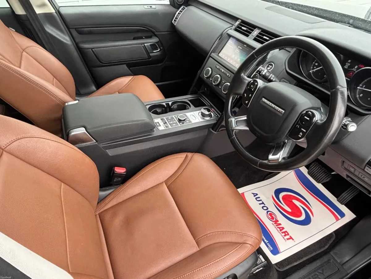 Land Rover Discovery 2.0 SD4 S 240PS 7SE - Image 2