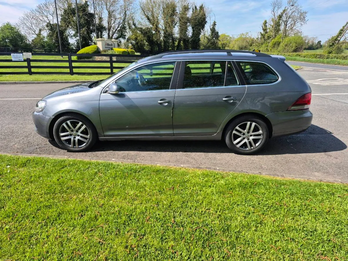 Volkswagen Golf 1.6TDI 2012 Automatic - Image 3