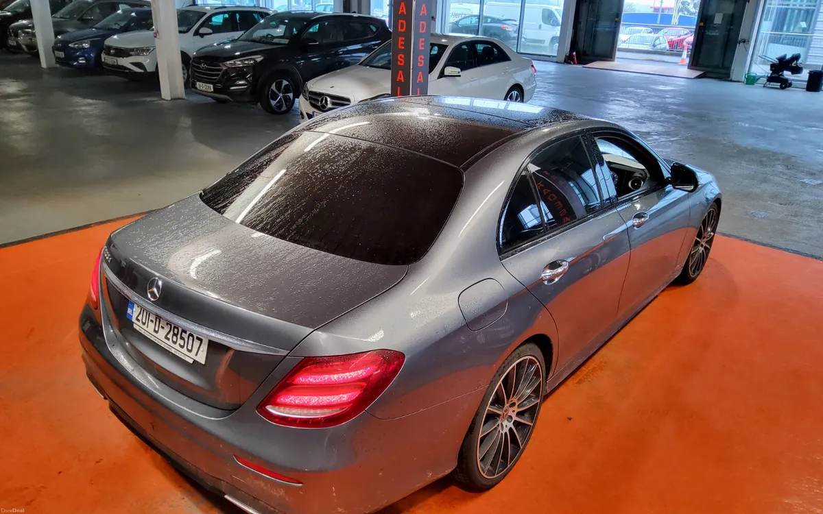 Mercedes-Benz E-Class 2020 - Image 3