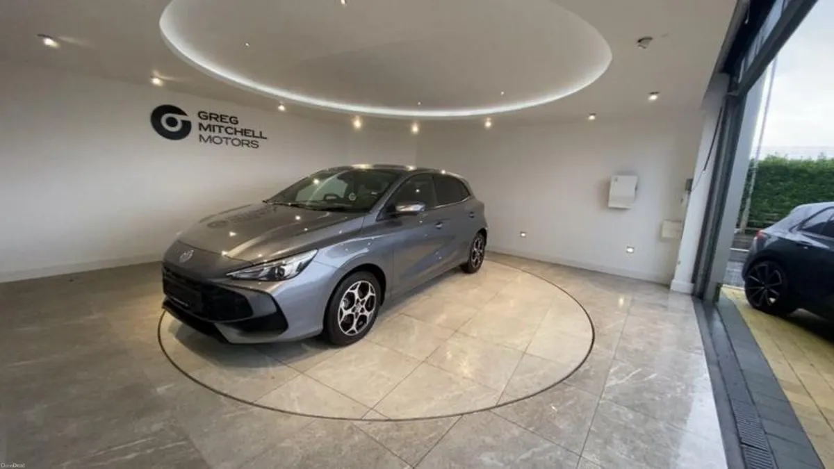 MG MG3 1.5 Hybrid Trophy 5dr Auto - Image 3