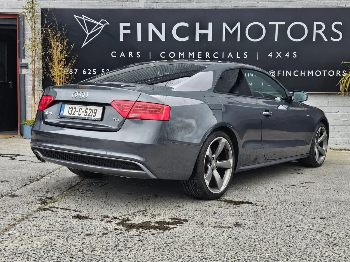 AUDI A5 2.0 TDI 174 BHP S-LINE BLACK EDT AUTO - Image 4