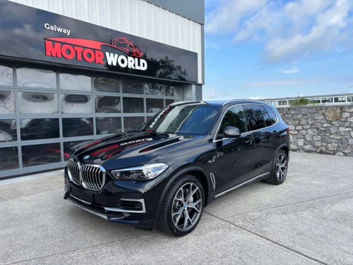 BMW X5 X DRIVE 45E X LINE - Image 1
