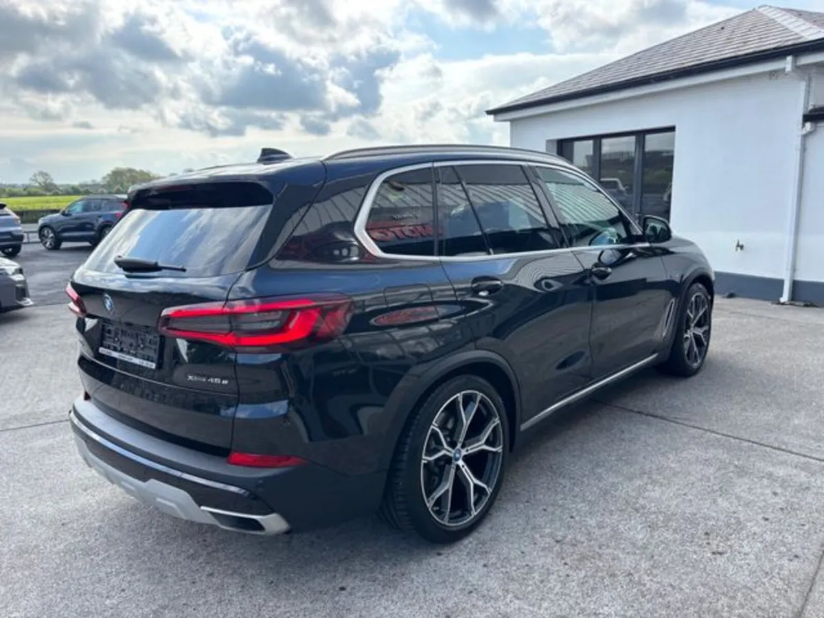BMW X5 X DRIVE 45E X LINE - Image 4