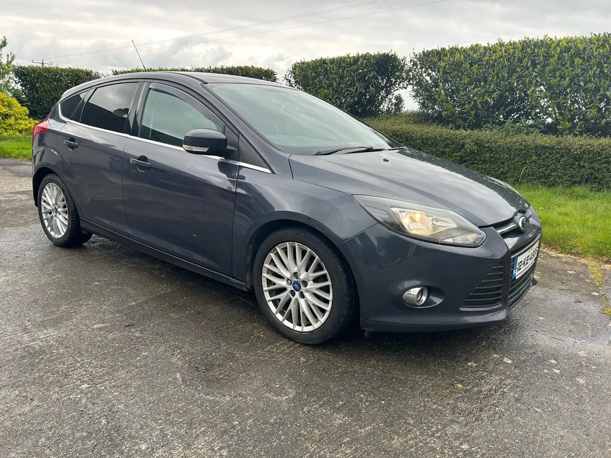 Ford Focus 2012 - Image 3