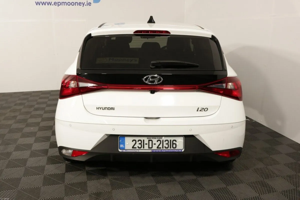 Hyundai i20 Deluxe Plus 1.2L Petrol - Low Mileage. - Image 6