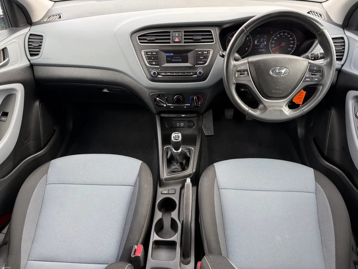 2019 Hyundai i20 1.2P Classic - Image 3