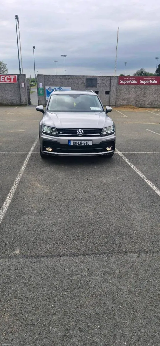 Car - Image 2