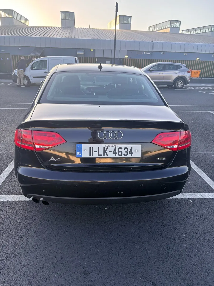Audi A4 2011 Technik Turbo Diesel - Image 4