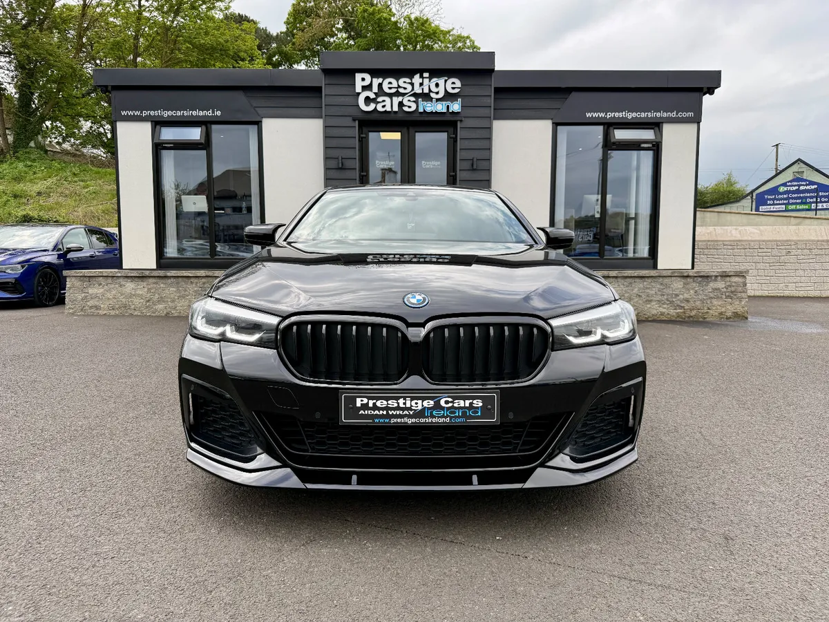 221 BMW 530E M SPORT,M PERFORMANCE KIT,LEATHER,FSH - Image 2