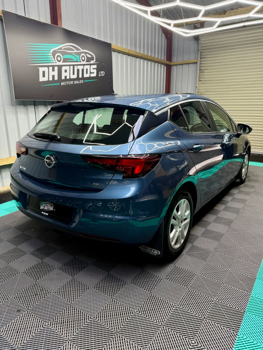 2017 Opel Astra 1.6 Diesel - 1 previous owner! - Image 2