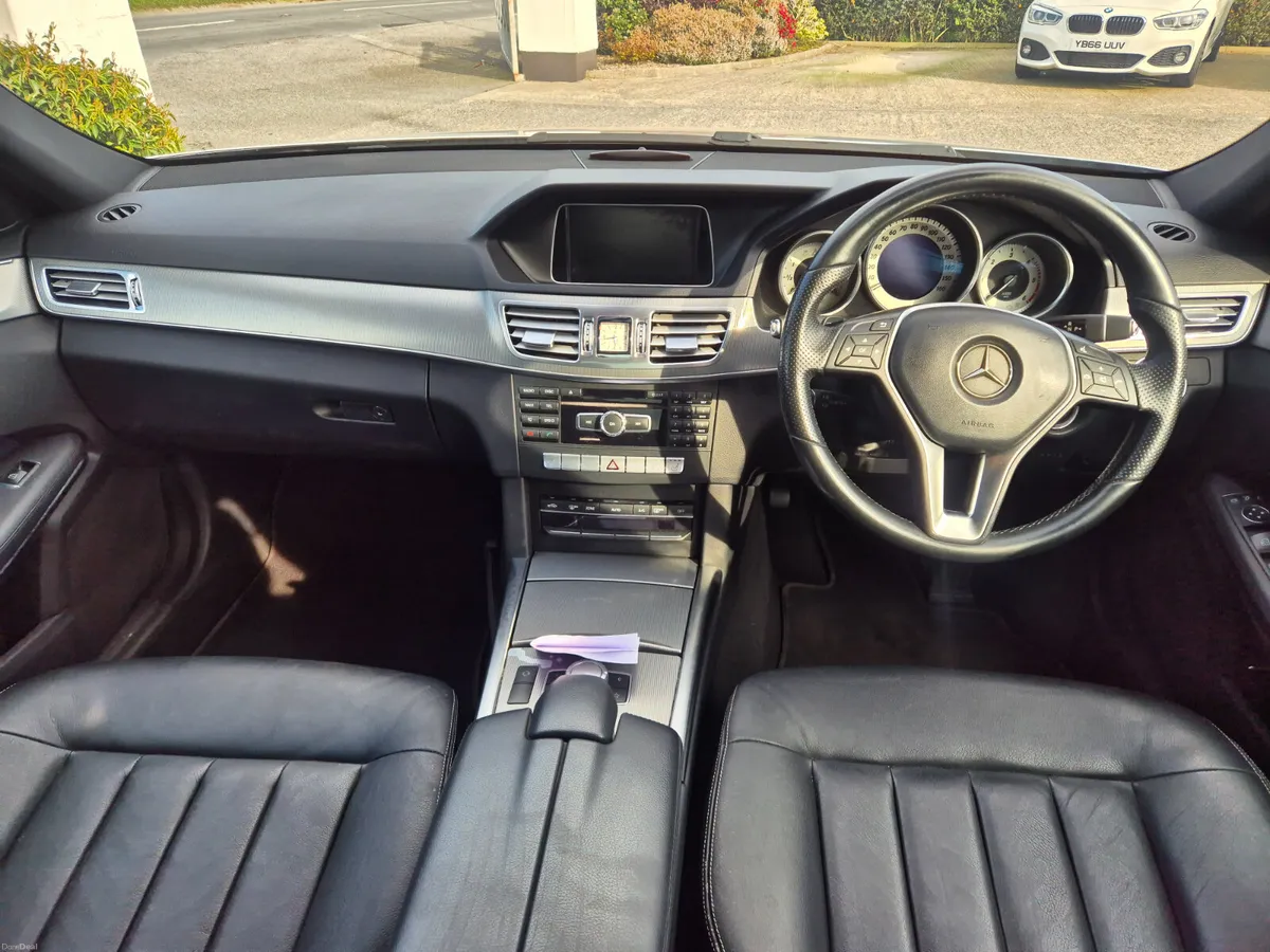 Mercedes-Benz E-Class 2014 - Image 4
