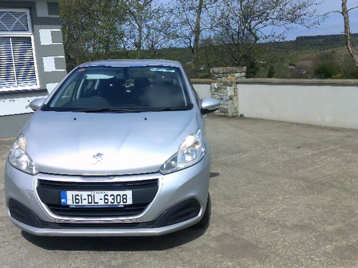 Peugeot 208 2016 - Image 2