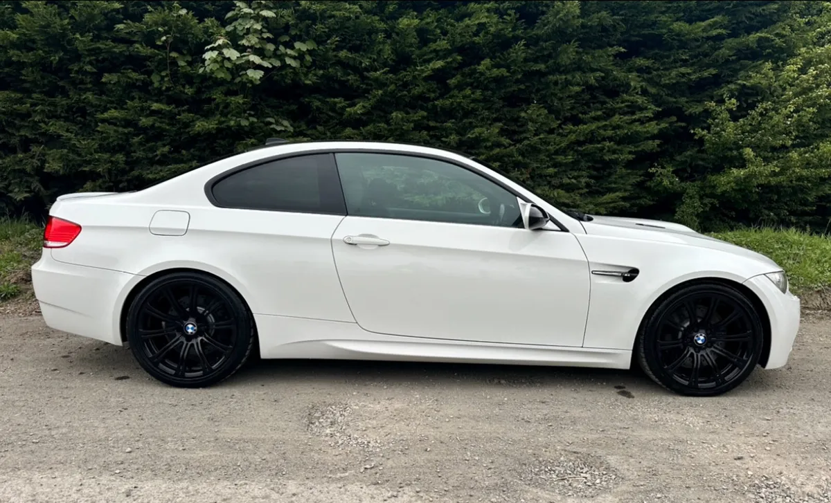 2010 BMW E92 M3 - Image 3