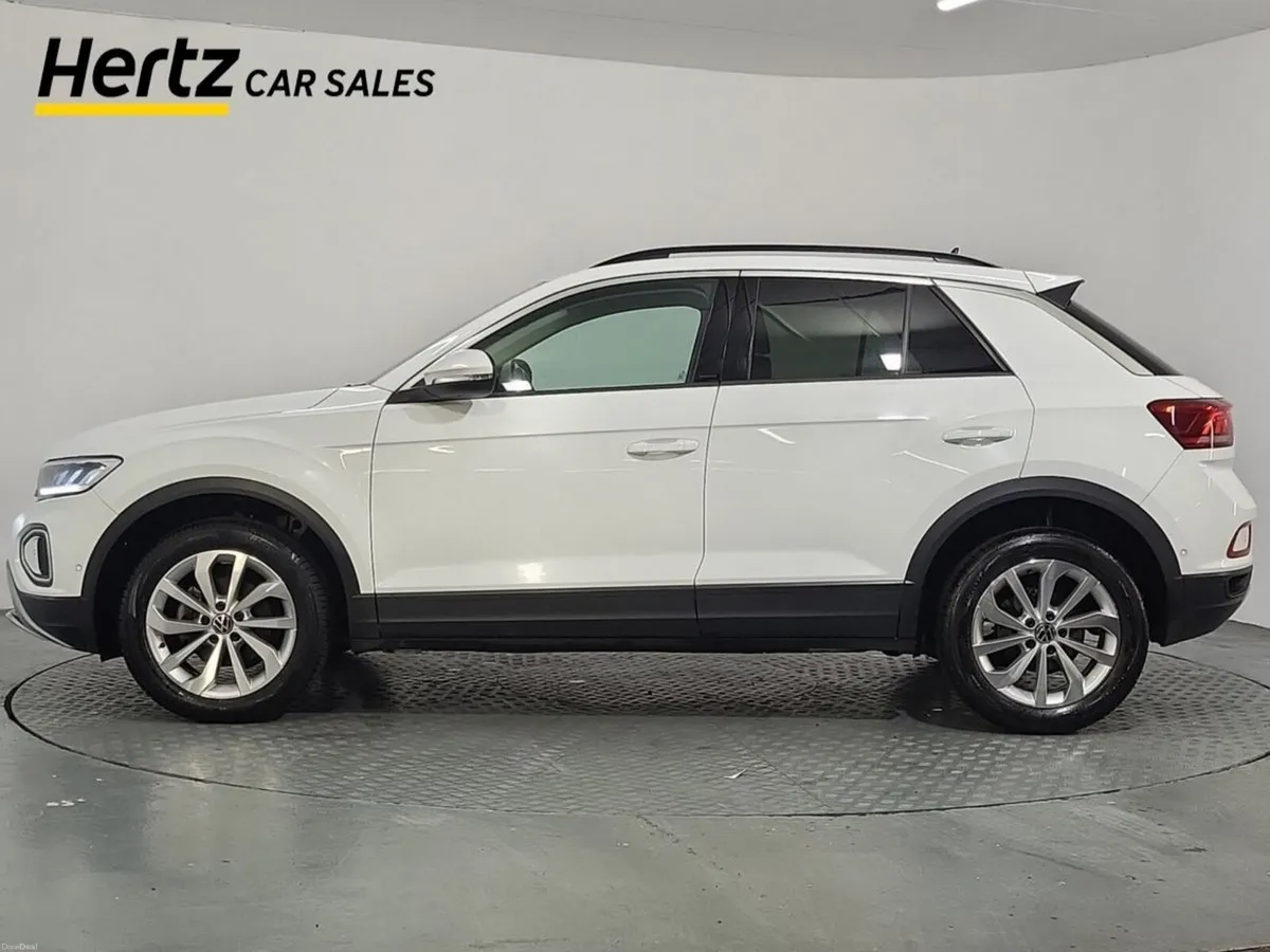 Volkswagen T-Roc SPEC ED 1.0TSI  Petrol Manual - Image 4