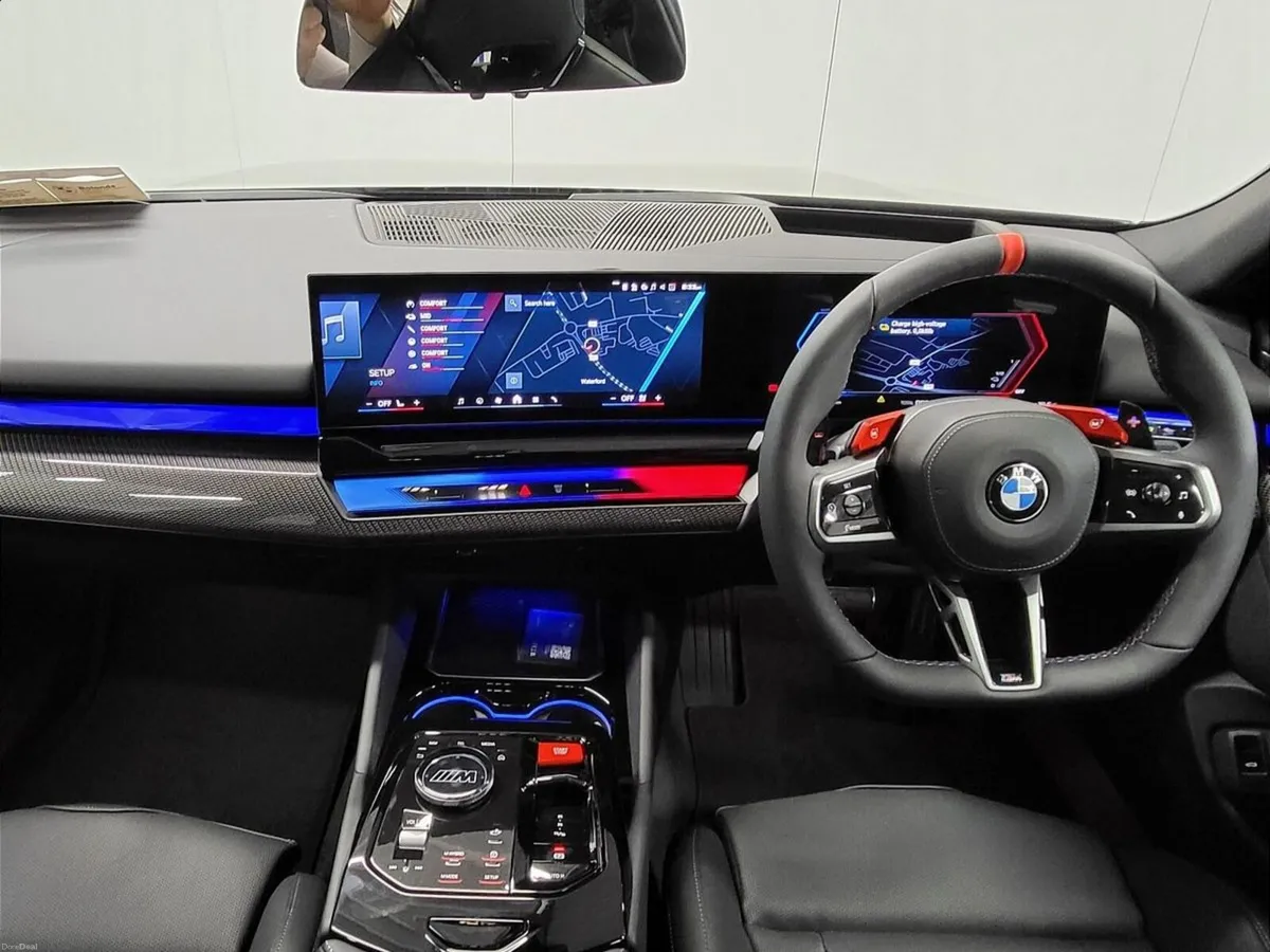 BMW M5 M5 Touring - Image 6