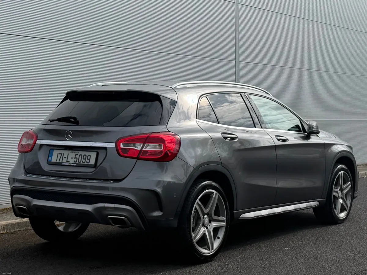 Mercedes-Benz GLA200d AMG - Image 2