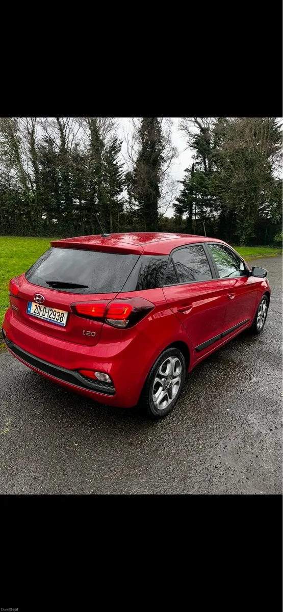 HYUNDAI 120 DELUXE PLUS 5DR - Image 3