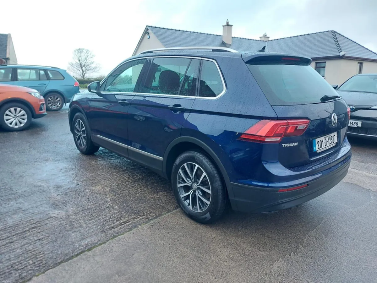 Volkswagen Tiguan CL 2.0 TDI MANUAL 6SPEED FWD 150 - Image 4
