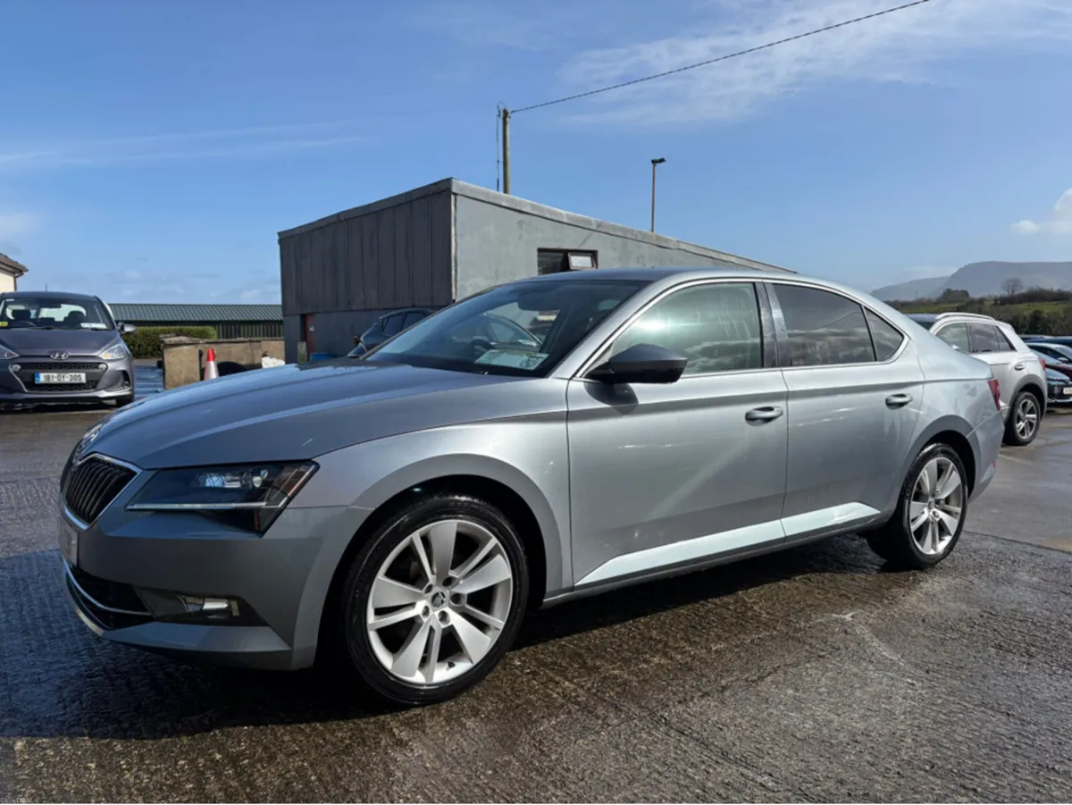 Skoda Superb 2.0 TDI SE L EXECUTIVE 1 150PS 5DR LA - Image 4