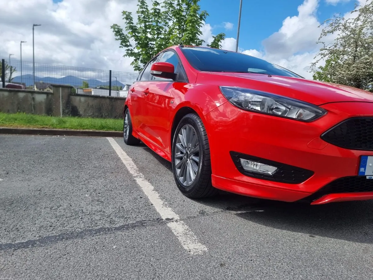 Ford Focus 2018 - Image 4