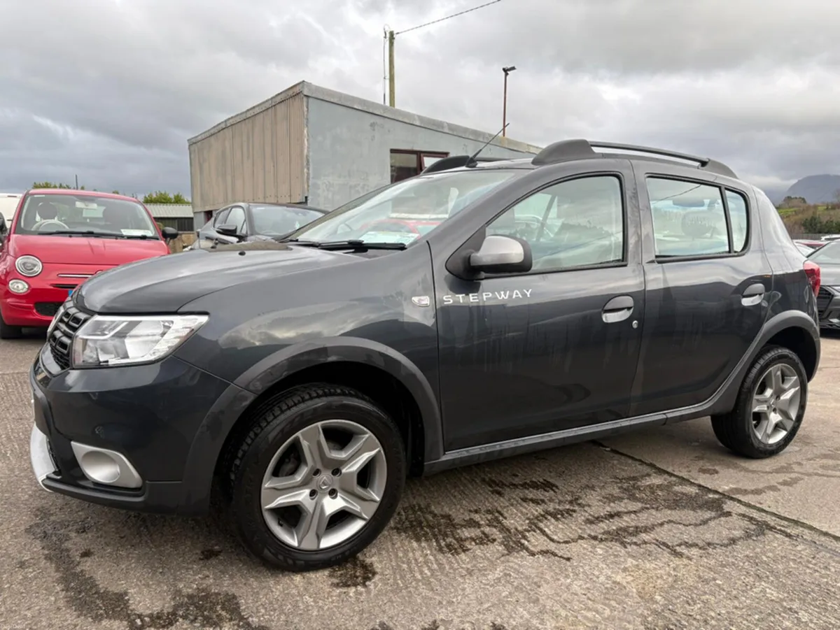 Dacia Sandero STEPWAY SIGNATURE TCE 90 MY18 - Image 3