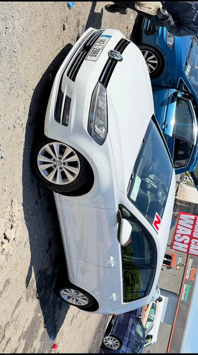 2014 VW Golf 1.2 tsi. Comfortline. Automatic - Image 4