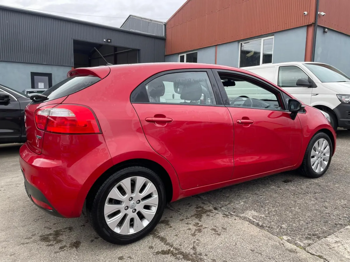 Kia Rio 1.4 D EX 4DR 4 - Image 4