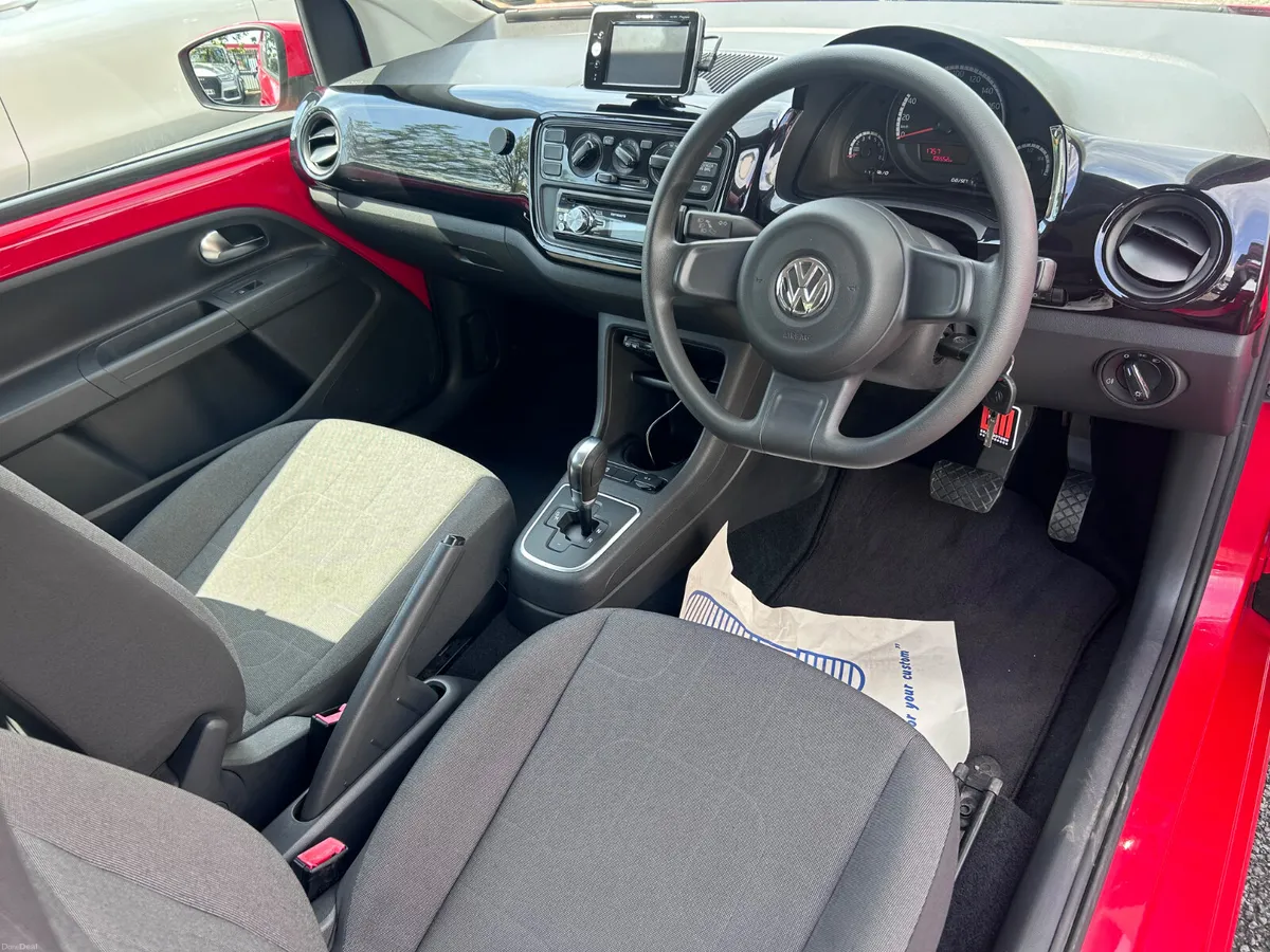 2014 VOLKSWAGEN UP! 1.0 PETROL AUTO LOW KMS - Image 2