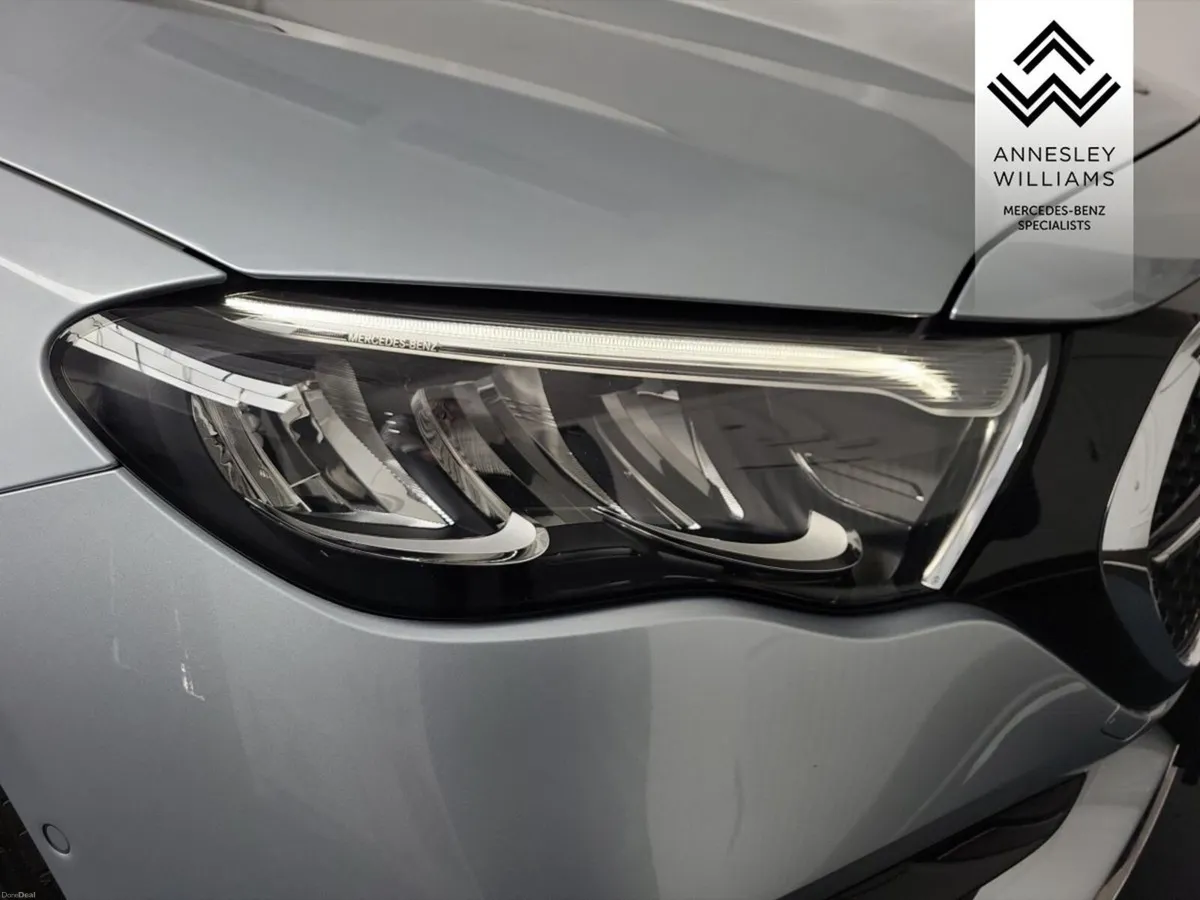 Mercedes-Benz E-Class E220d AMG Line - Image 4