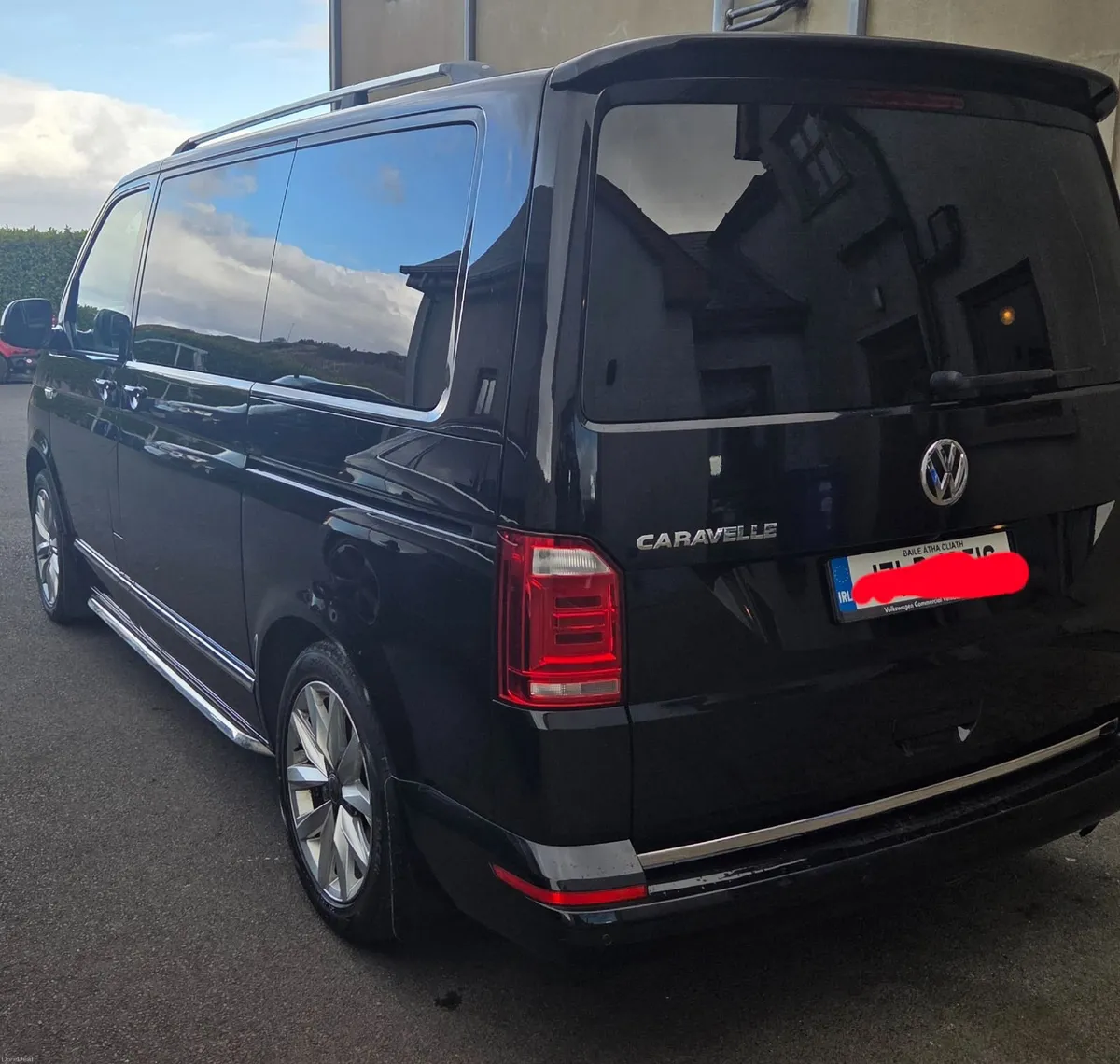 Volkswagen Transporter 2017 - Image 1