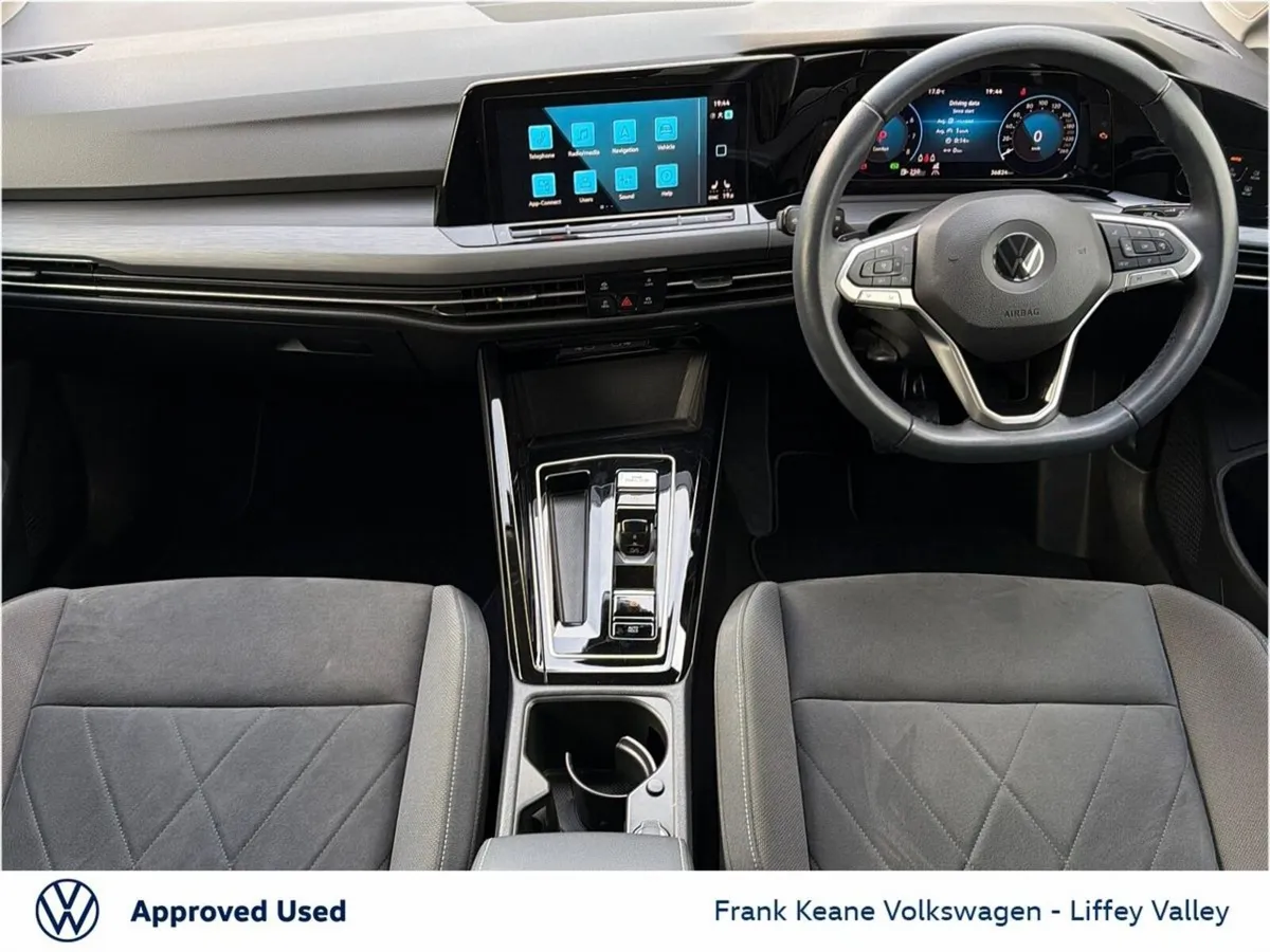 Volkswagen Golf STYLE AUTO 1.5TSI 130BHP *DEEP BLA - Image 2